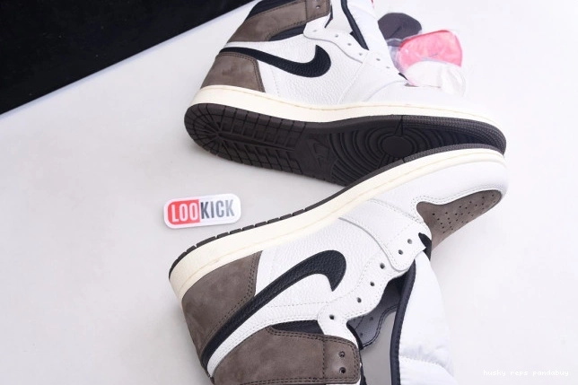Rep Husky TS OG 'TRAVIS - 2.0 SCOTT' CD4487-100 HIGH 1 JORDAN SP AIR 0810